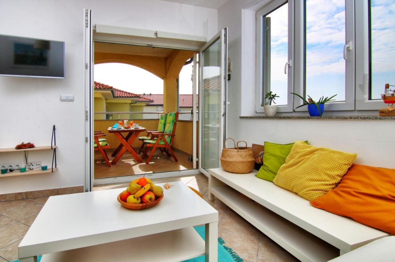 Apartman Eli Smokvica Klenovica Exterior foto